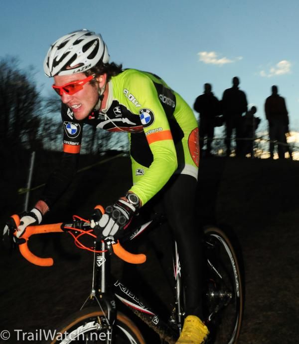 Travis Livermon (Mock Orange Racing) descends as the sun was setting