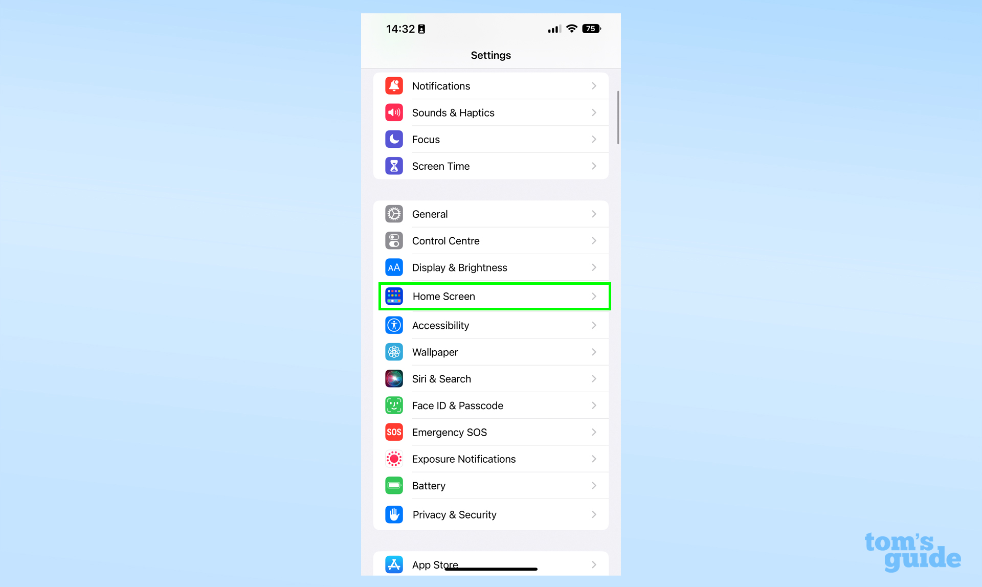 Приложение настроек iOS 16 с выделением местоположения раздела «Главный экран».