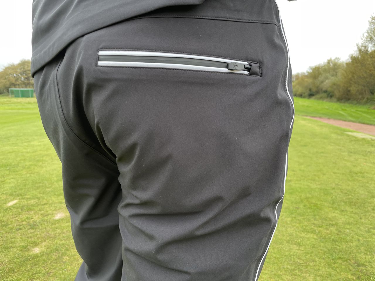 Waterproof trousers back pocket