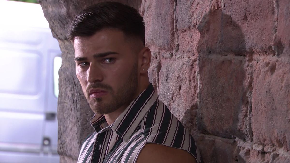 Hollyoaks Spoilers Romeo Nightingale Has A Shock Confession What To