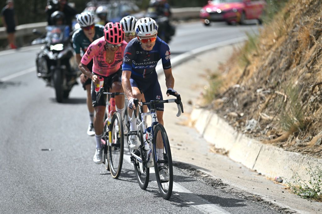 GRANADA SPAIN AUGUST 25 LR Richard Carapaz of Ecuador and Team EF Education EasyPost and David Gaudu of France and Team GroupamaFDJ compete in the chase group during the La Vuelta 79th Tour of Spain 2024 Stage 9 a 1785km stage from Motril to Granada UCIWT on August 25 2024 in Granada Spain Photo by Dario BelingheriGetty Images