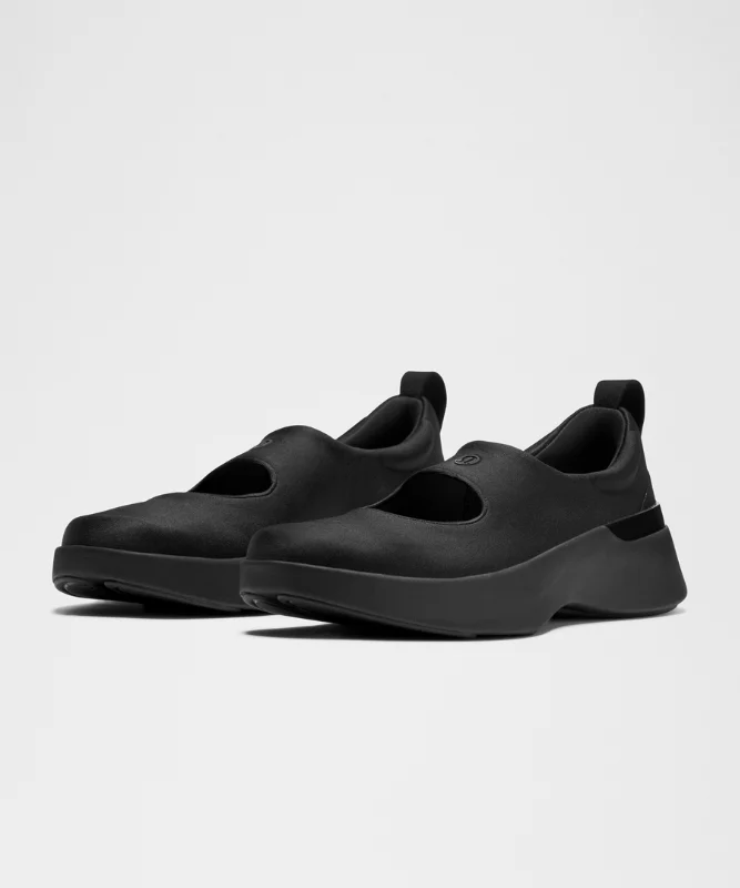 Women's Mary Train Sneaker - Black/black/black - 8.5