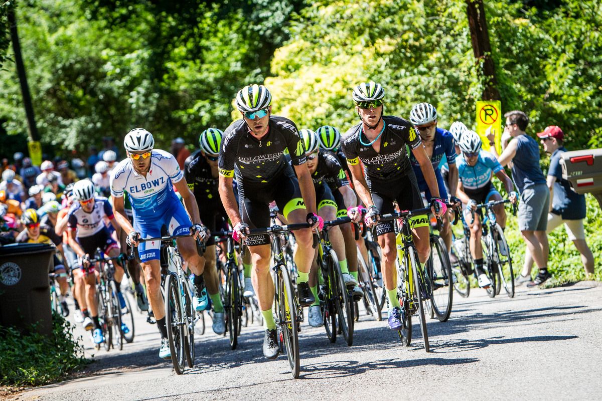 Holowesko leads on the climb