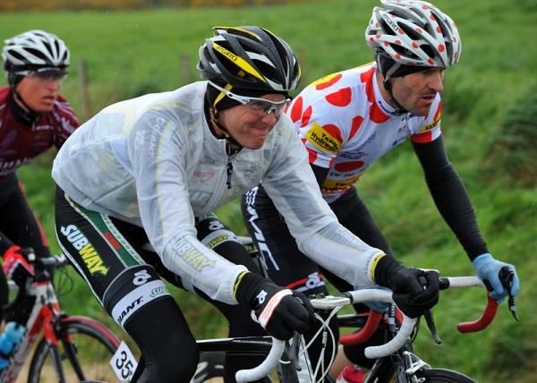 Sam Horgan (Subway Pro Cycling) is not enjoying the weather conditions