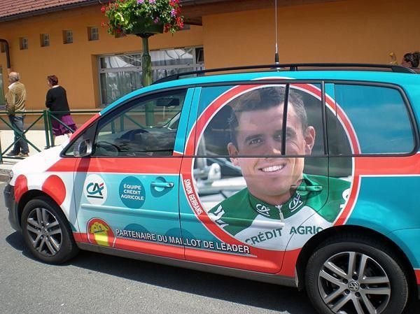 Cr&eacute;dit Agricole's Simon Gerrans is one of the stars of the publicity caravan at the Dauphin&eacute;.