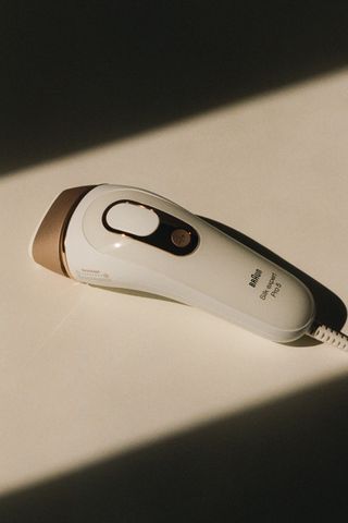 Braun Silk Expert Pro 5 IPL, shot in Brooklyn, New York by Marie Claire photographer Lea Banchereau, one of the best laser hair removal devices 