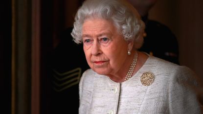 Queen Elizabeth II prepares to greet Kazakhstan President Nursultan Nazarbayev at Buckingham Palace on November 4, 2015 in London, England.