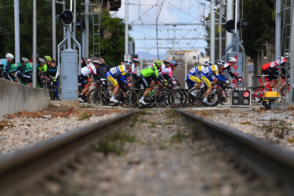 The peloton racing at the 2019 Trofeo Palma