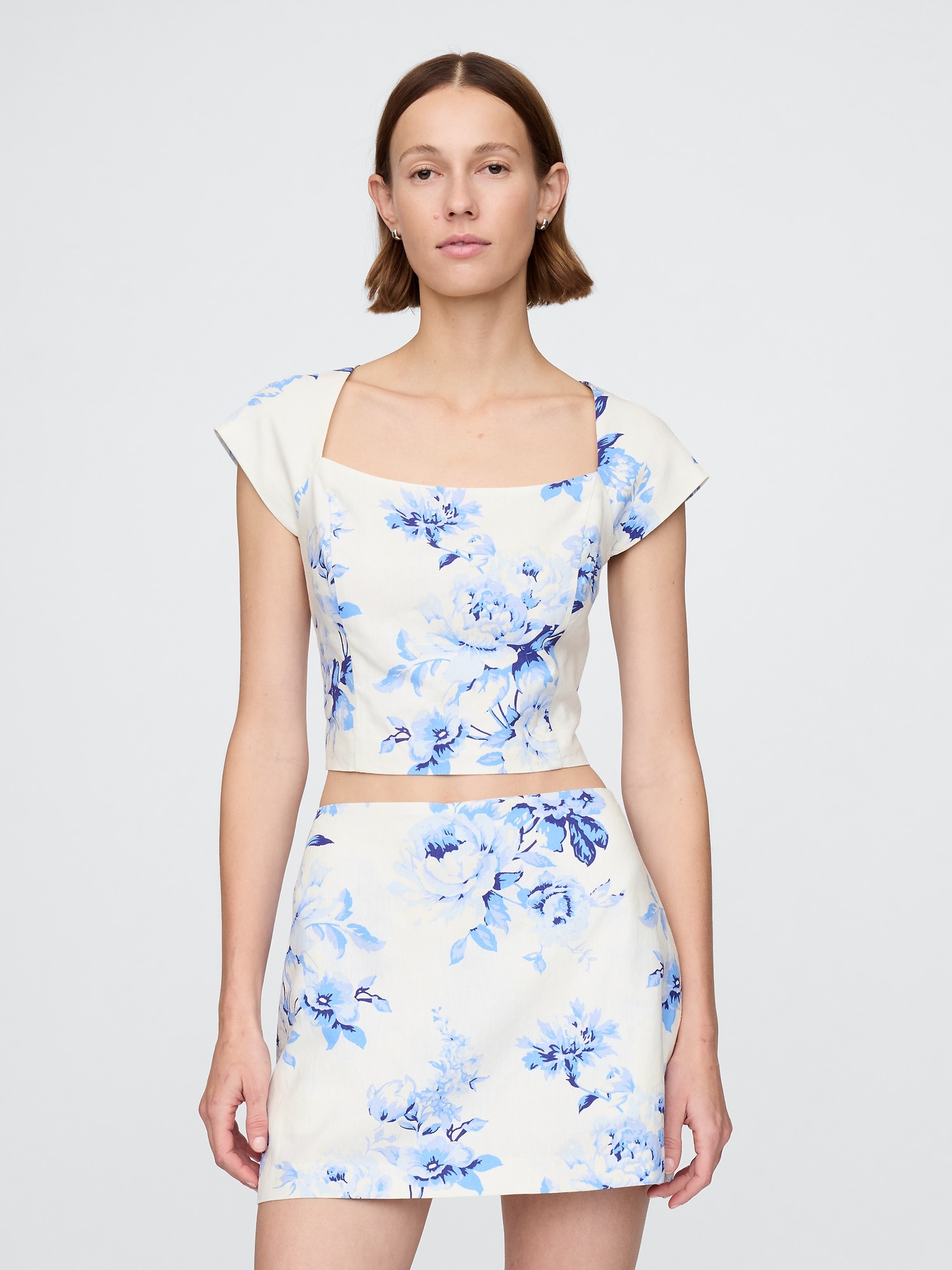 Gap, Linen-Blend Mini Skort