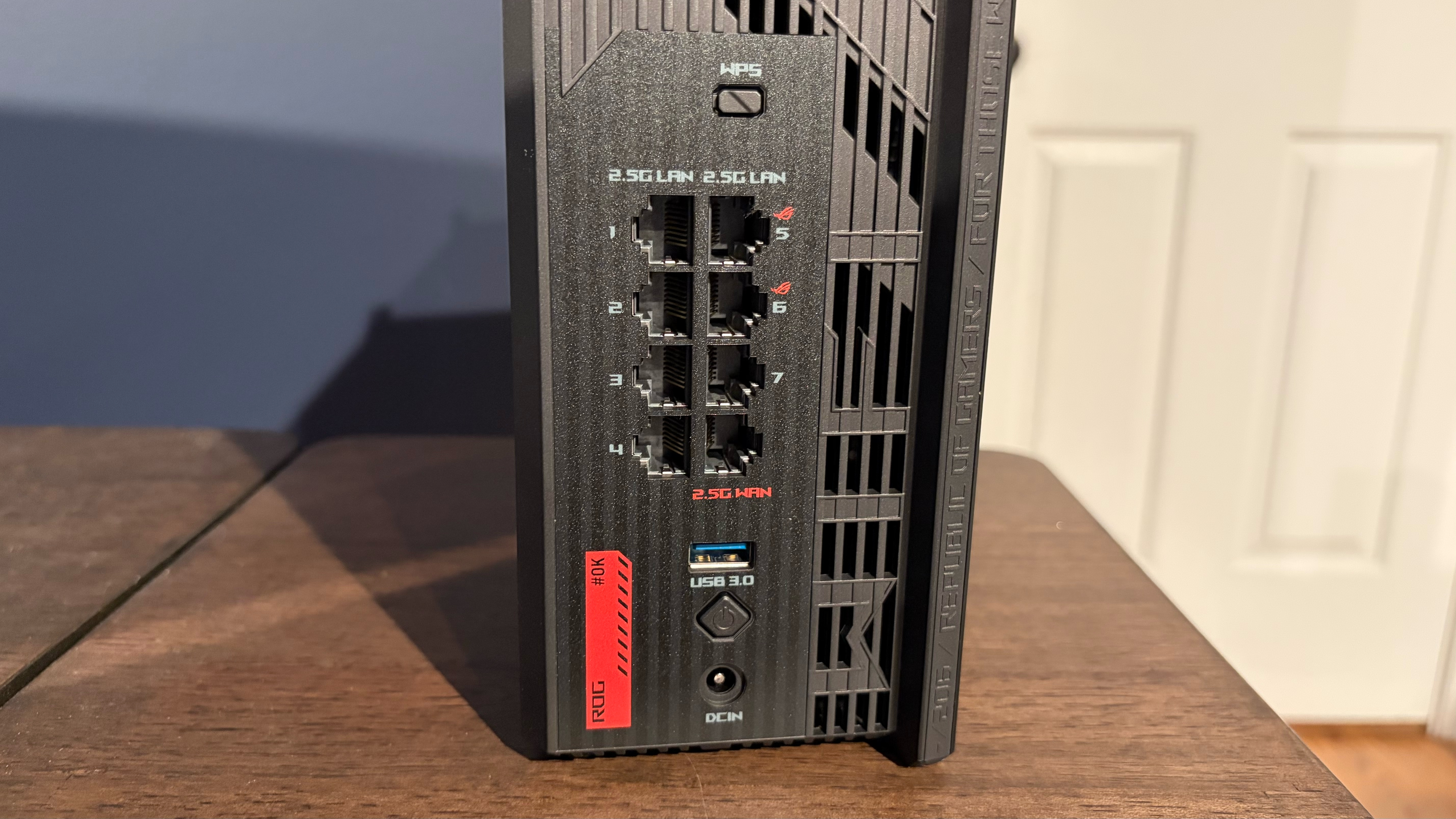 Asus ROG Strix GS-BE18000 Wi-Fi 7