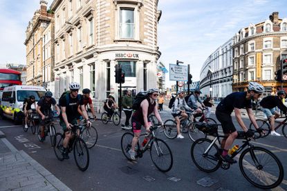 London cycling commuters