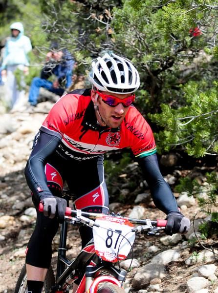 Sid Taberlay (Sho-Air/Specialized) riding to fourth place.