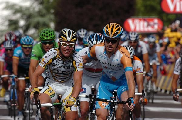 Tyler Farrar (Garmin) congratulates Cavendish on his fourth win.