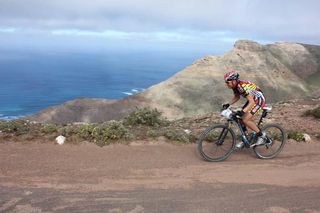 Mantecon wins third consecutive stage in Lanzarote 