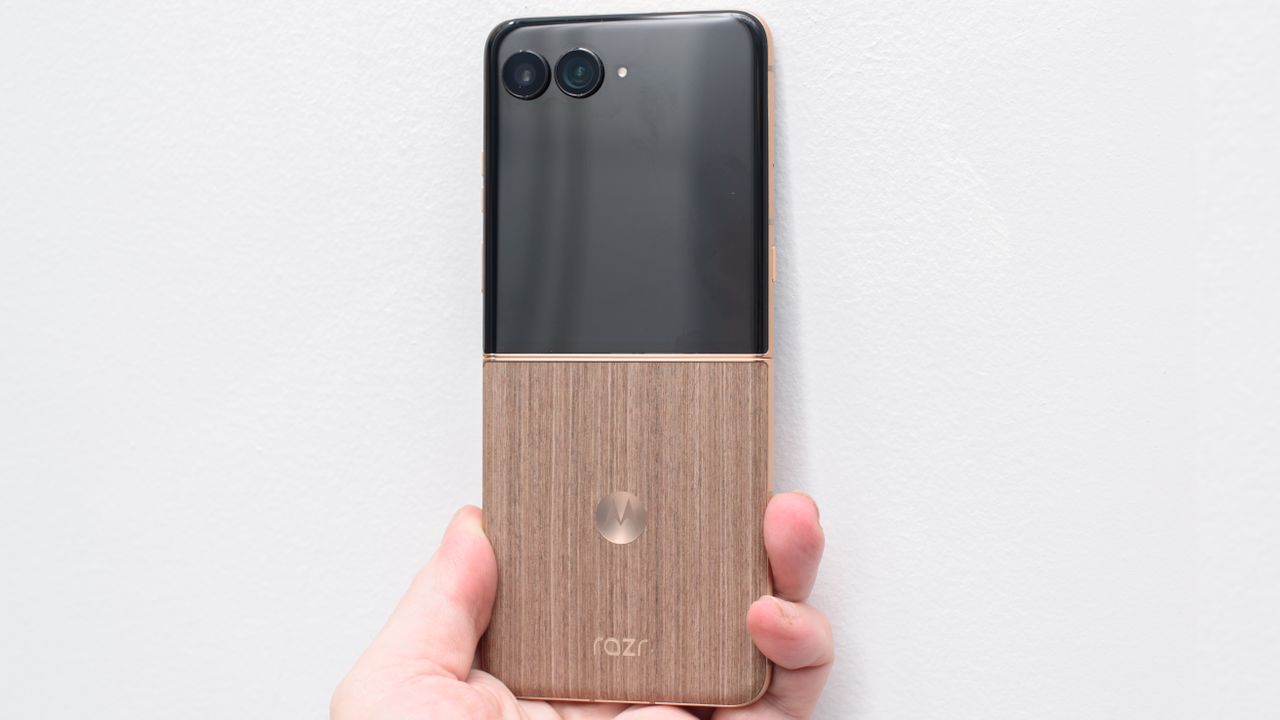 Motorola Razr (2025)