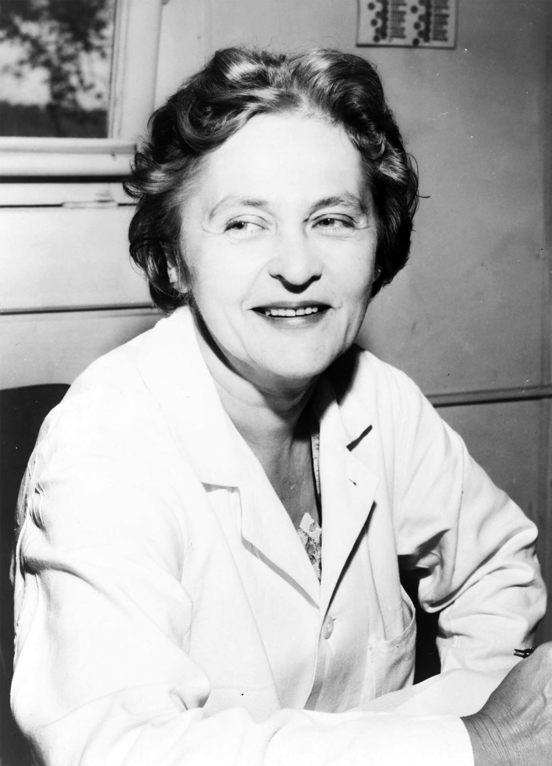 Mária Telkes in a lab coat