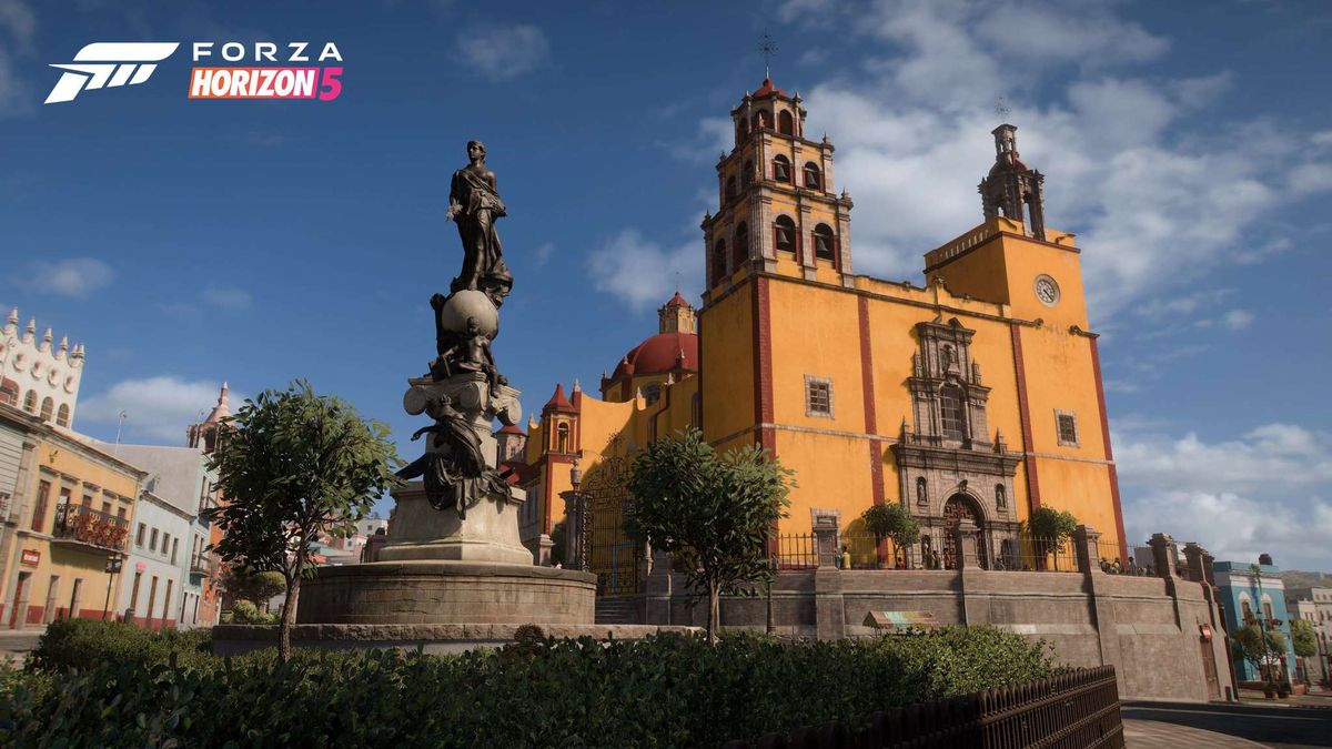 Official screenshot of the Forza Horizon 5 world.
