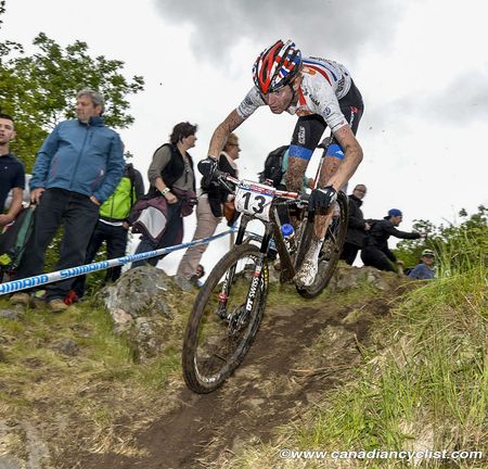 Grant Ferguson (CST Superior Brentjens Mountainbike Racing Team) was doing well before a bad crash