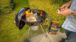 how to light a BBQ using lumpwood charcoal in a bag
