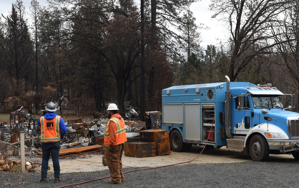 PG&amp;amp;E workers in Paradise, California