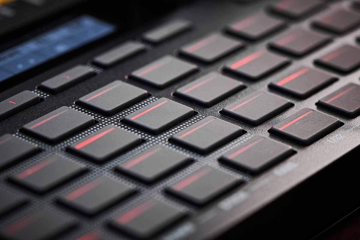 Korg SQ-64