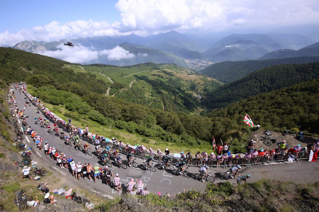 The riders on the Col d'Aspin during stage 7, won by Steve Cummings