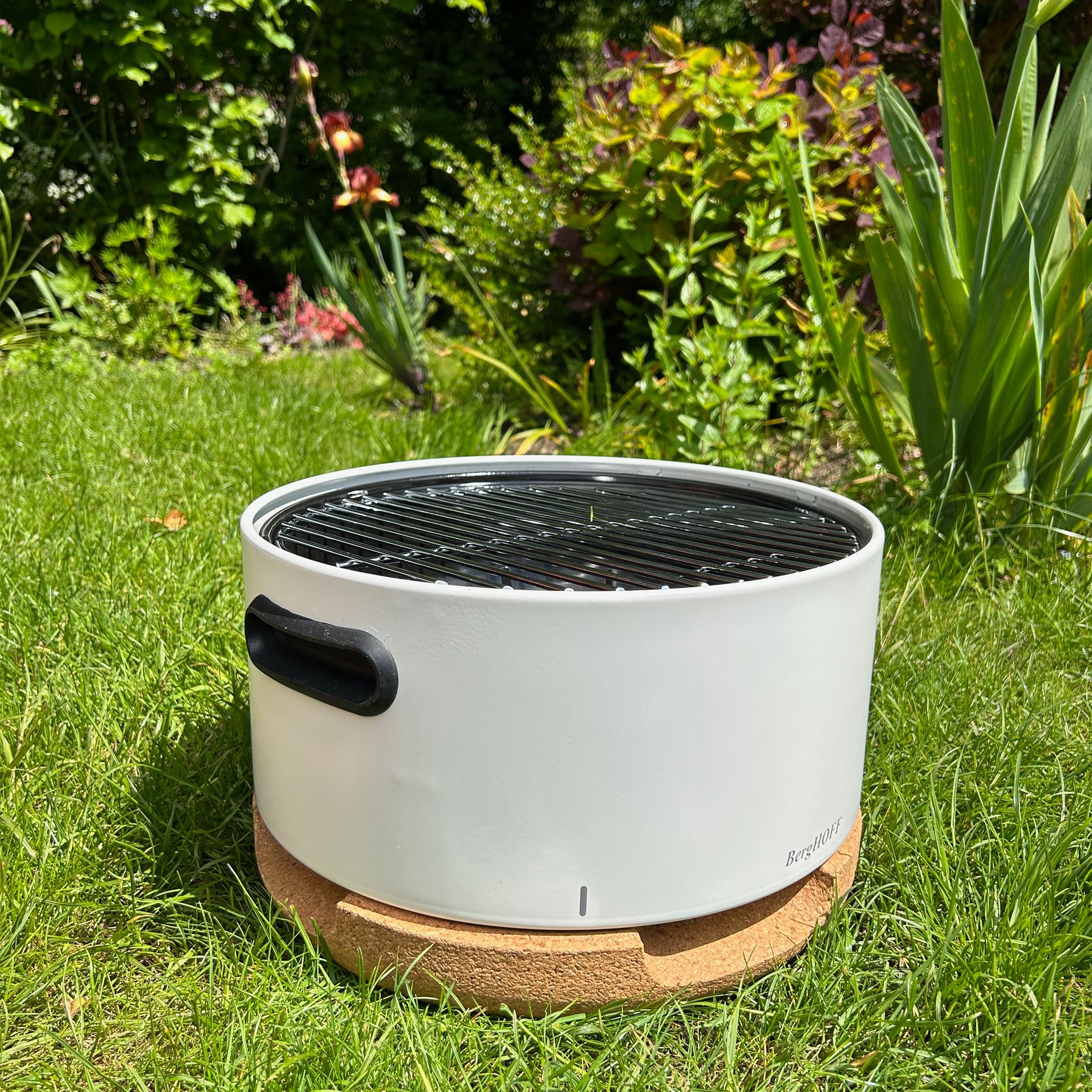 BergHOFF Leo Carbon Steel Outdoor Tabletop BBQ review Ideal Home