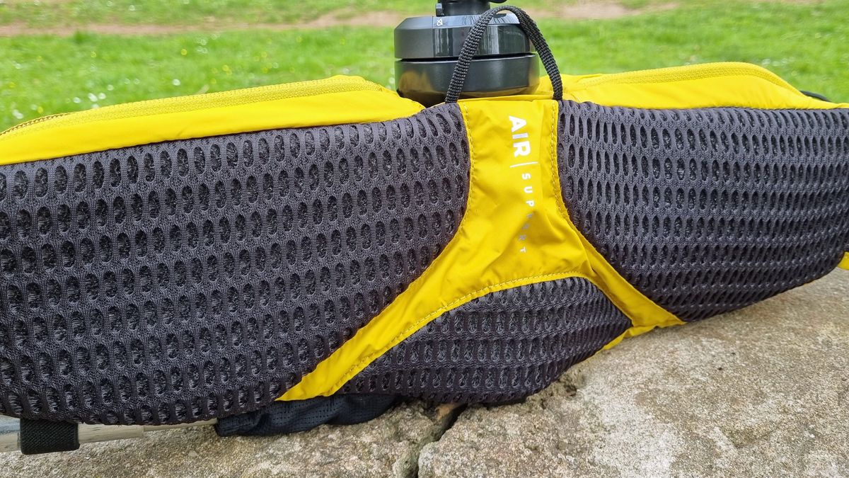 Camelbak Podium Flow 4 belt