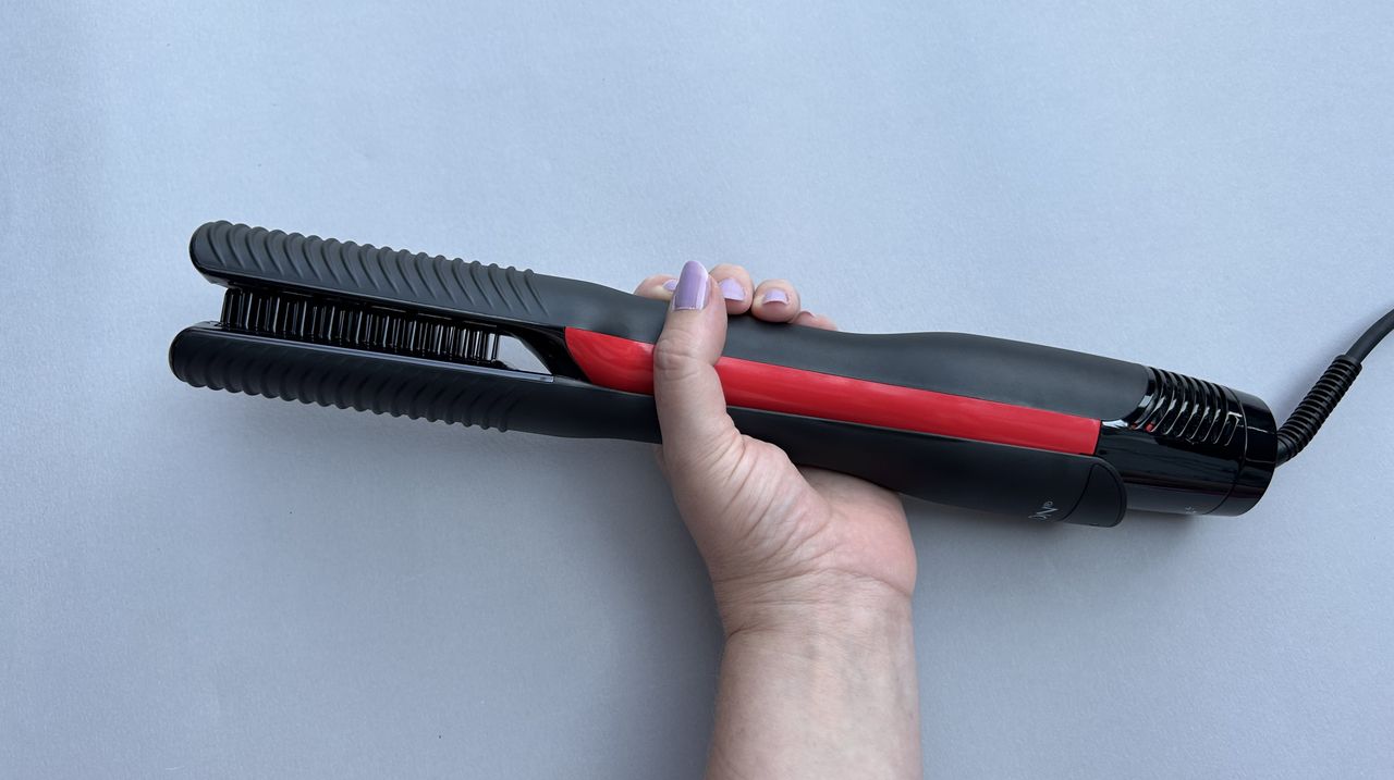 Revlon One-Step Air Straight