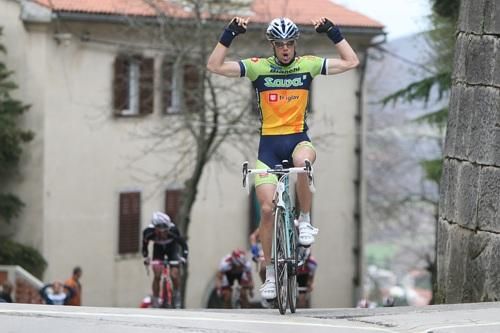 Luka Mezgec (Sava) escaped to win the stage