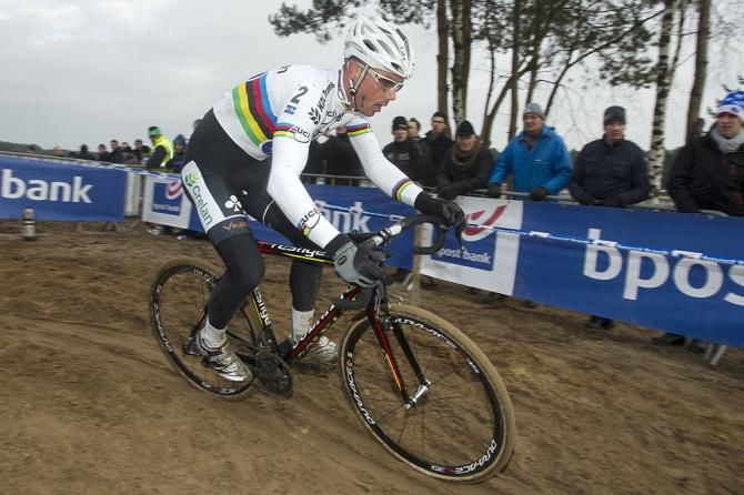 Sven Nys rides in his new rainbow jersey