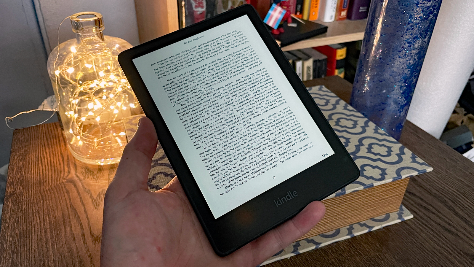 teases new Kindle Paperwhite with larger display