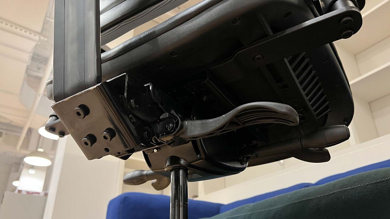 Mavix M9 gaming chair