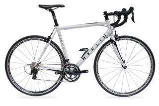 Merlin FF1: an aluminium frame, carbon forks and quality components for £599