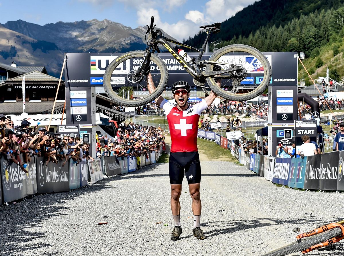 Nino Schurter (Switzerland) celebrating his 10th World Championship
