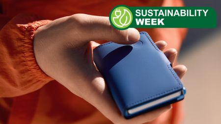 Chipolo x Secrid Miniwallet Trackable