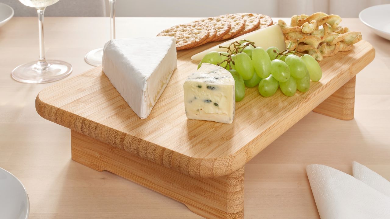 STOLTHET chopping board