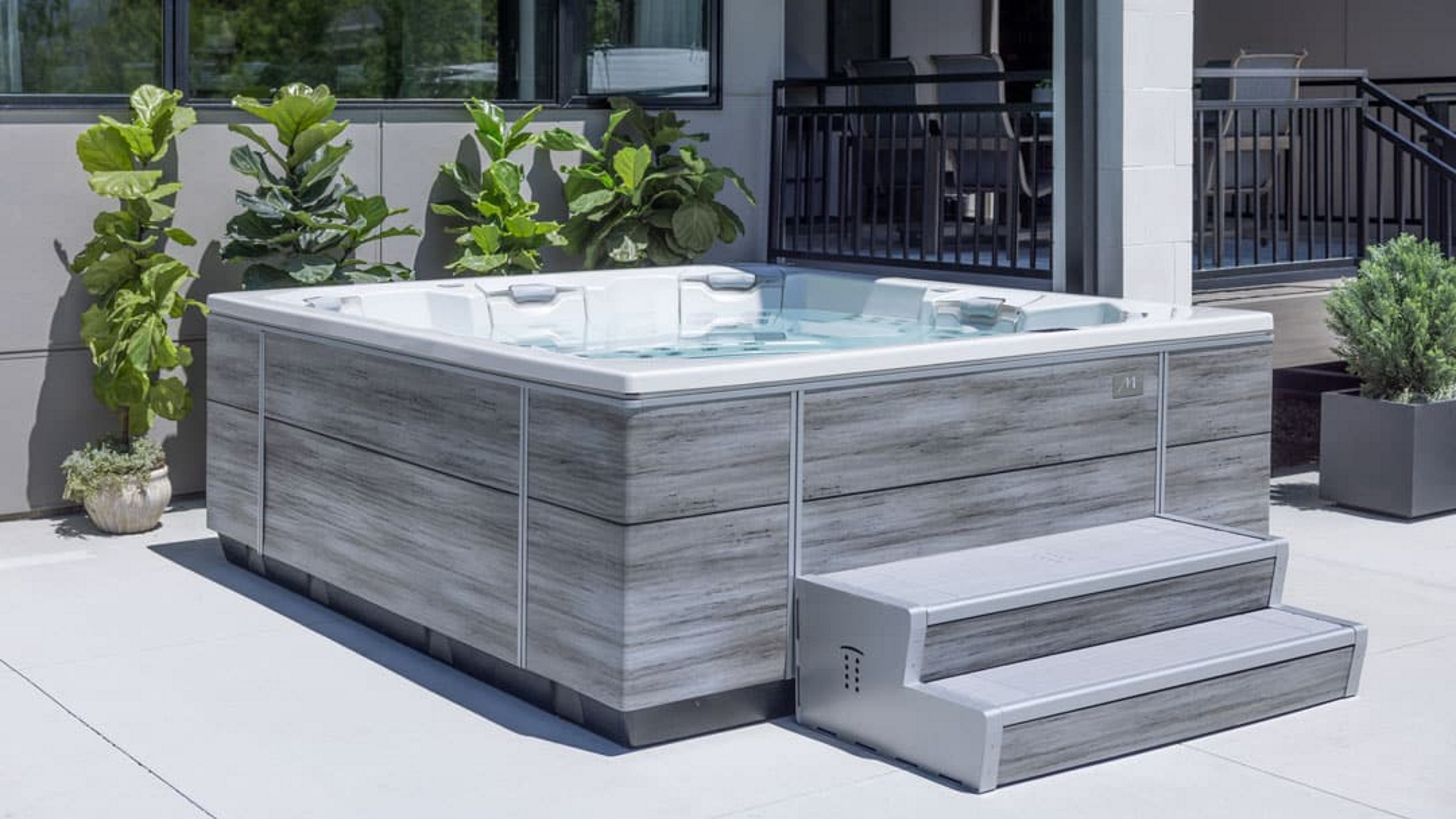 Best Hot Tubs 2023 For Relaxing In Your Own Backyard This Holiday Top Ten Reviews 0494