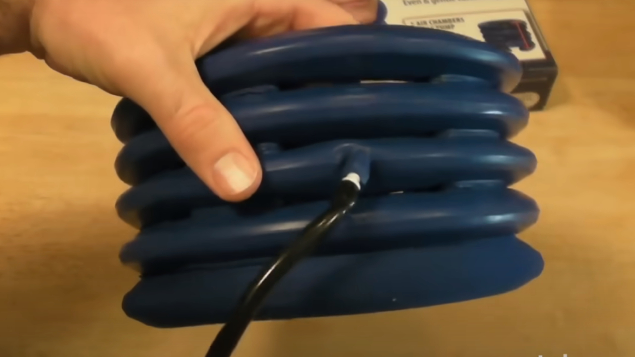 YouTube demonstration of Neck Magic Air Cushion