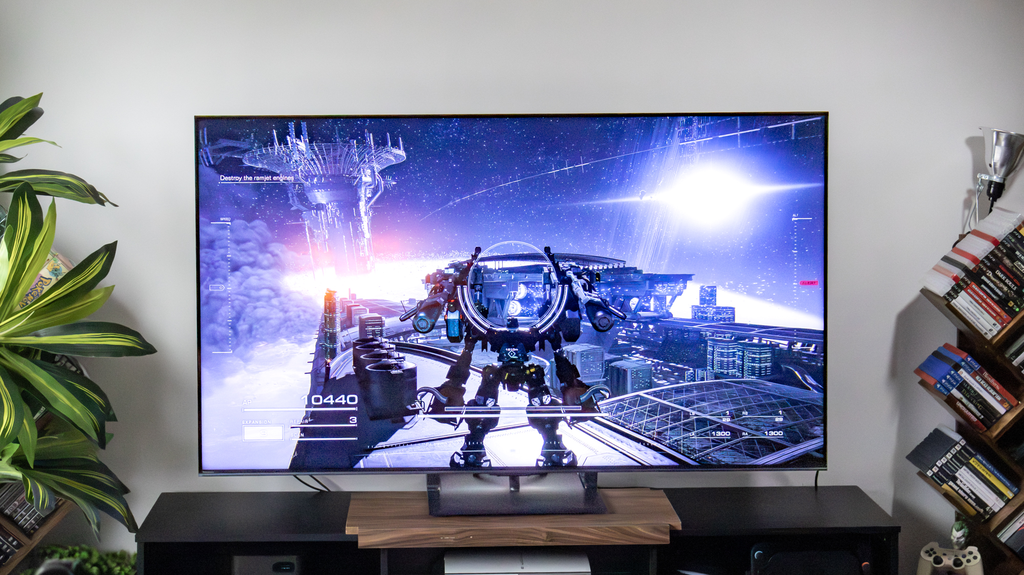 Hisense U75QG Mini-LED TV in an apartment