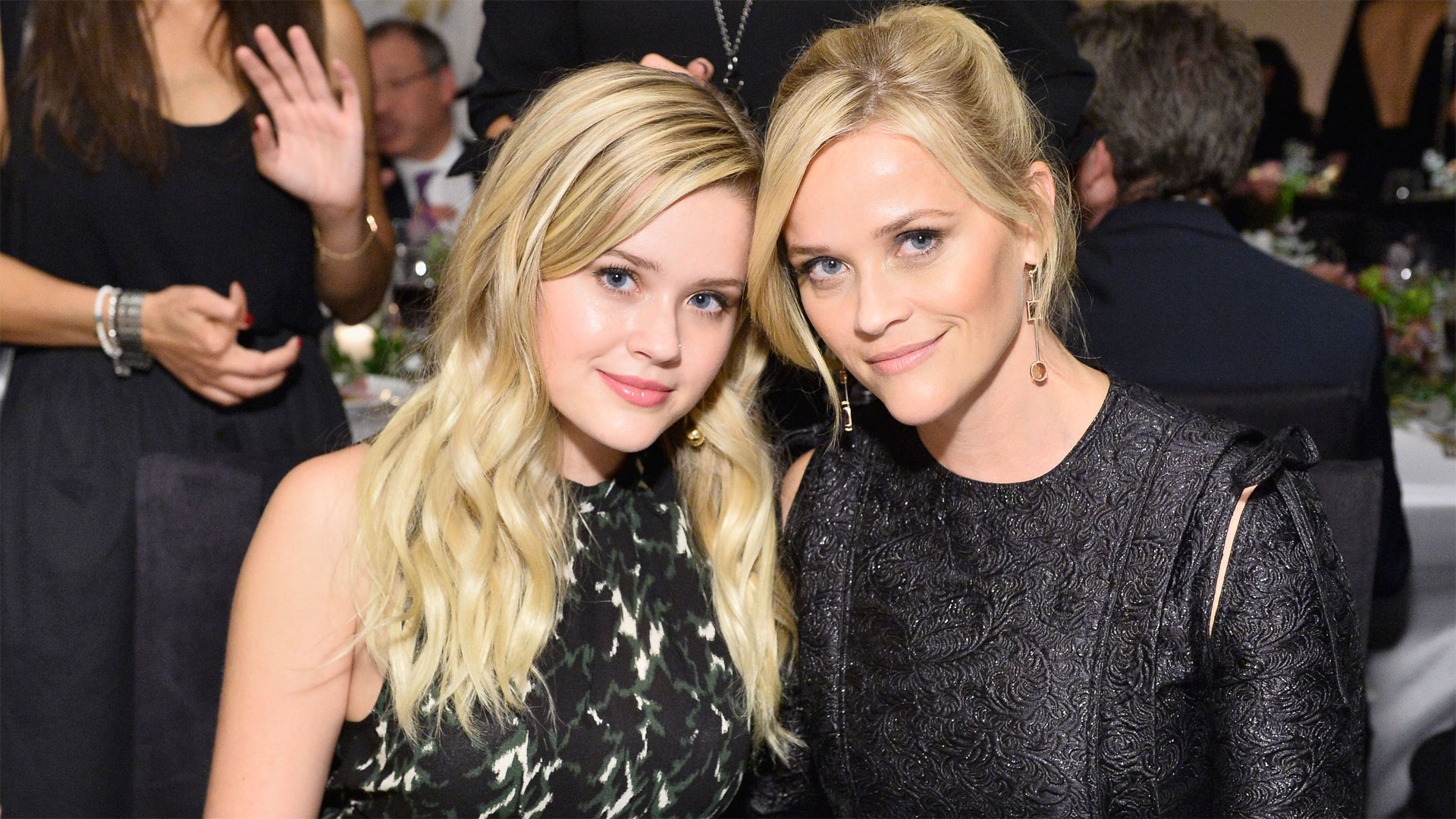 Celeb parent child look-alikes