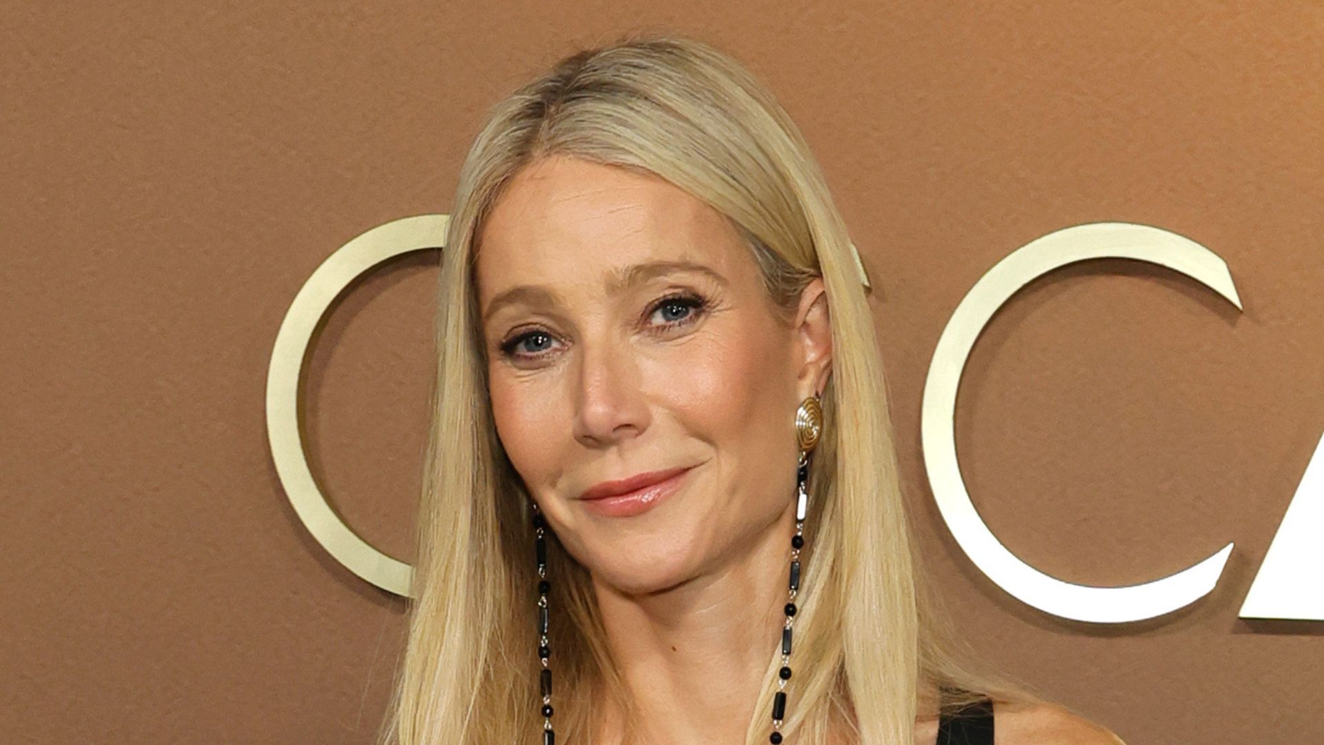 Gwyneth Paltrow wears this season’s trending dress silhouette