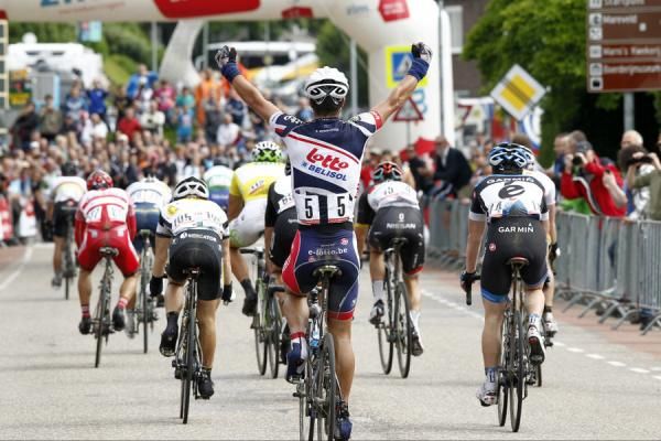 The Lotto Belisol lead out is flying in 2012