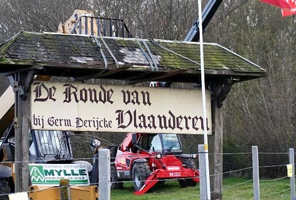 Bellegem is Village of the Ronde and the hometown of 1958 winner Germain Derijcke.
