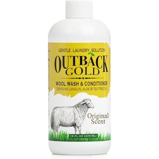 Outback Gold Wool Wash, Mild Gentle Cleaner for Sheepskin, Silk, Cashmere, Linen, Original Floral Scent, 16oz