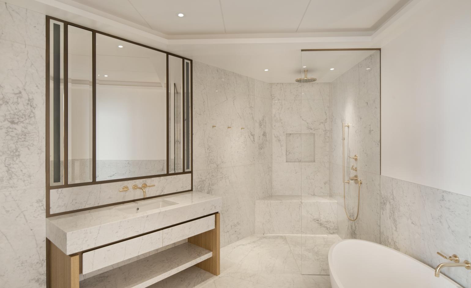 Eight Mulberry Square at Chelsea Barracks bathroom
