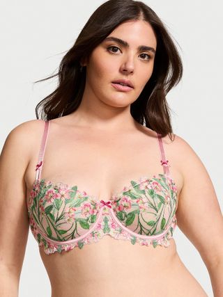 Floral Embroidery Push-Up Bra