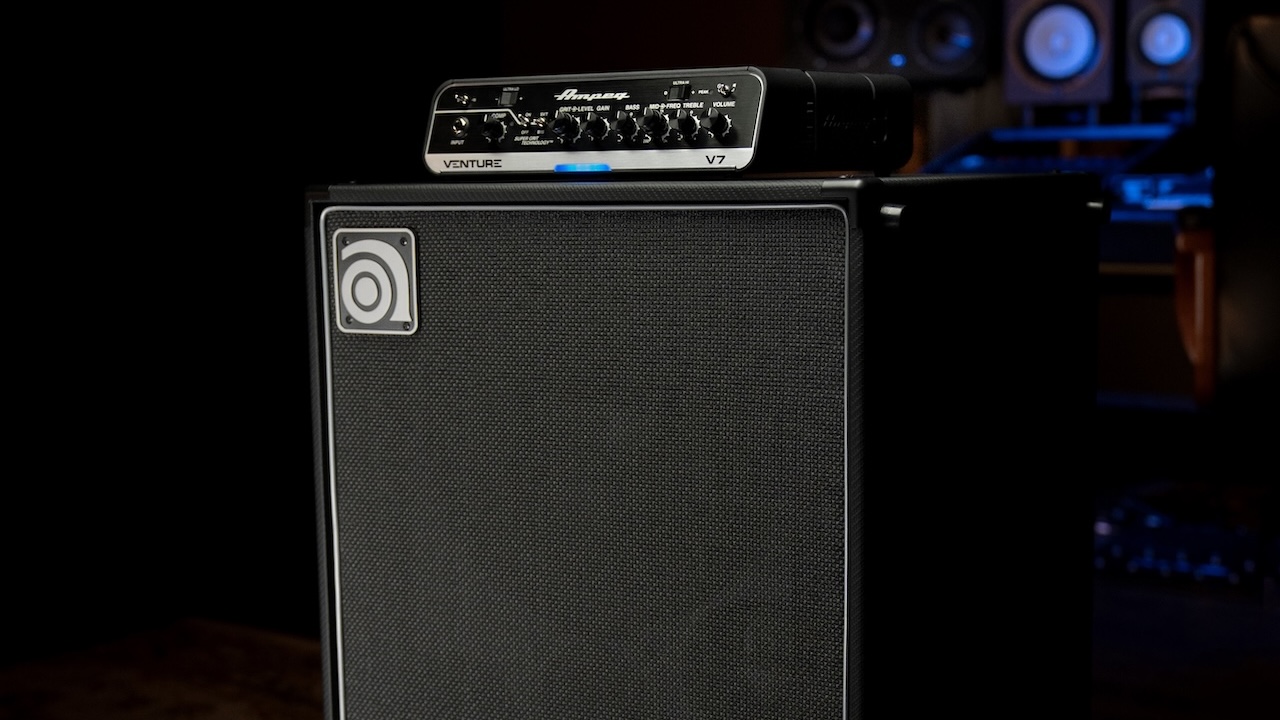 Ampeg Venture Amp and VB-212 Cab