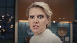 Kate McKinnon in Hellmann's mayonaise commercial