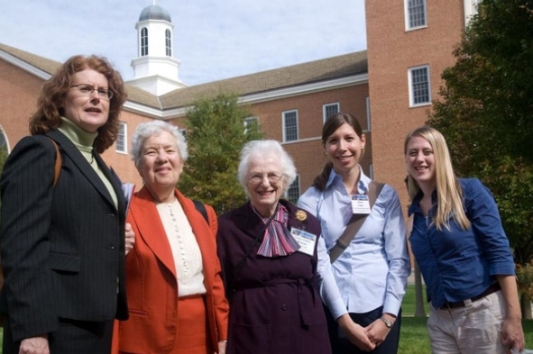 Vera Rubin at women in astronomy conference in 2009